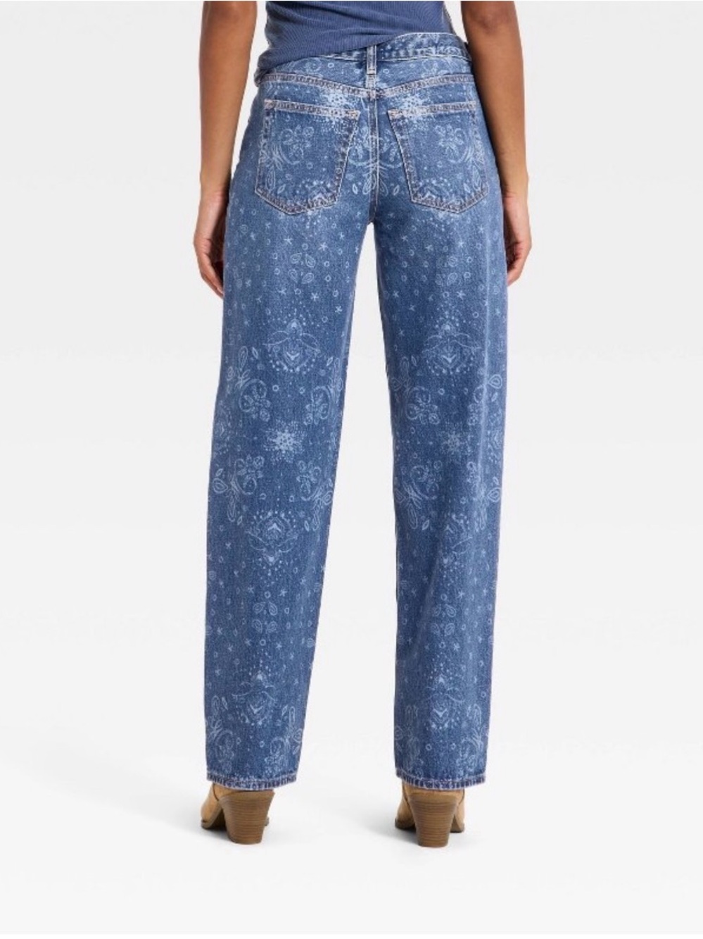 Universal Thread Blue Bandana-Print Straight-Leg Jeans